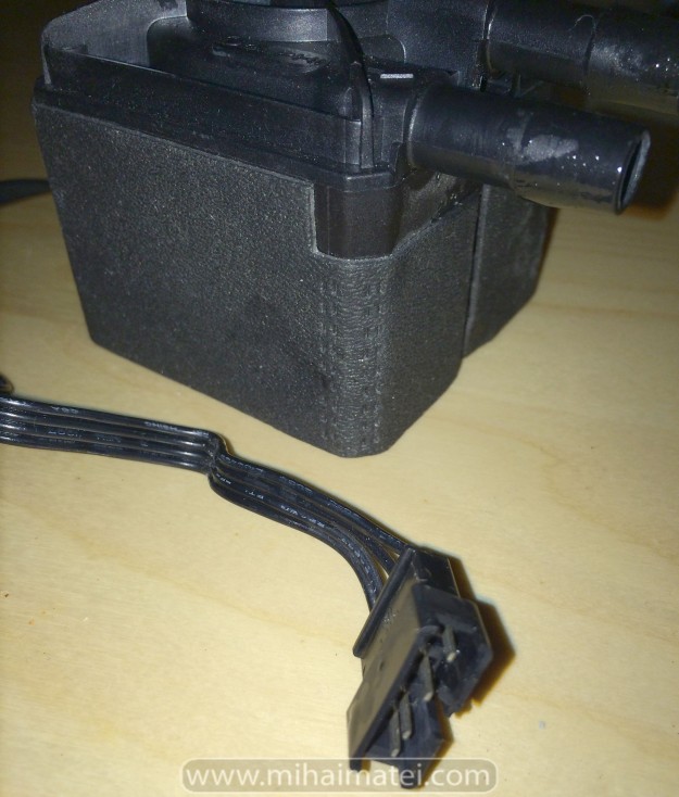 PowerMac G5 pump pinout